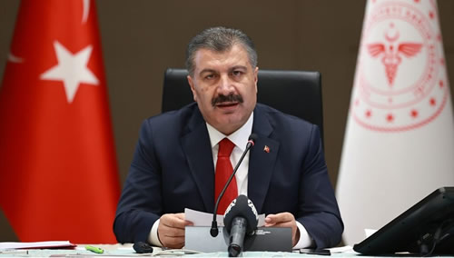 Sağlık Bakanı Fahrettin Koca: "18 yaş üzeri tüm vatandaşlarımız yarından itibaren hatırlatma dozu aşılarını olabilirler."